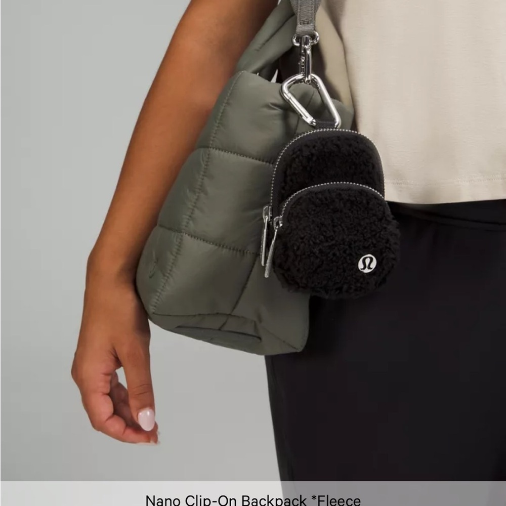Lululemon Nano Clip-on / Belt-loop Fleece Black Backpack - Picture 6 of 8